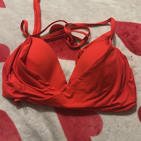 NWT Carmen Marc Valvo Swim Sense Red scarlet Wrap Top - Picture 12 of 12
